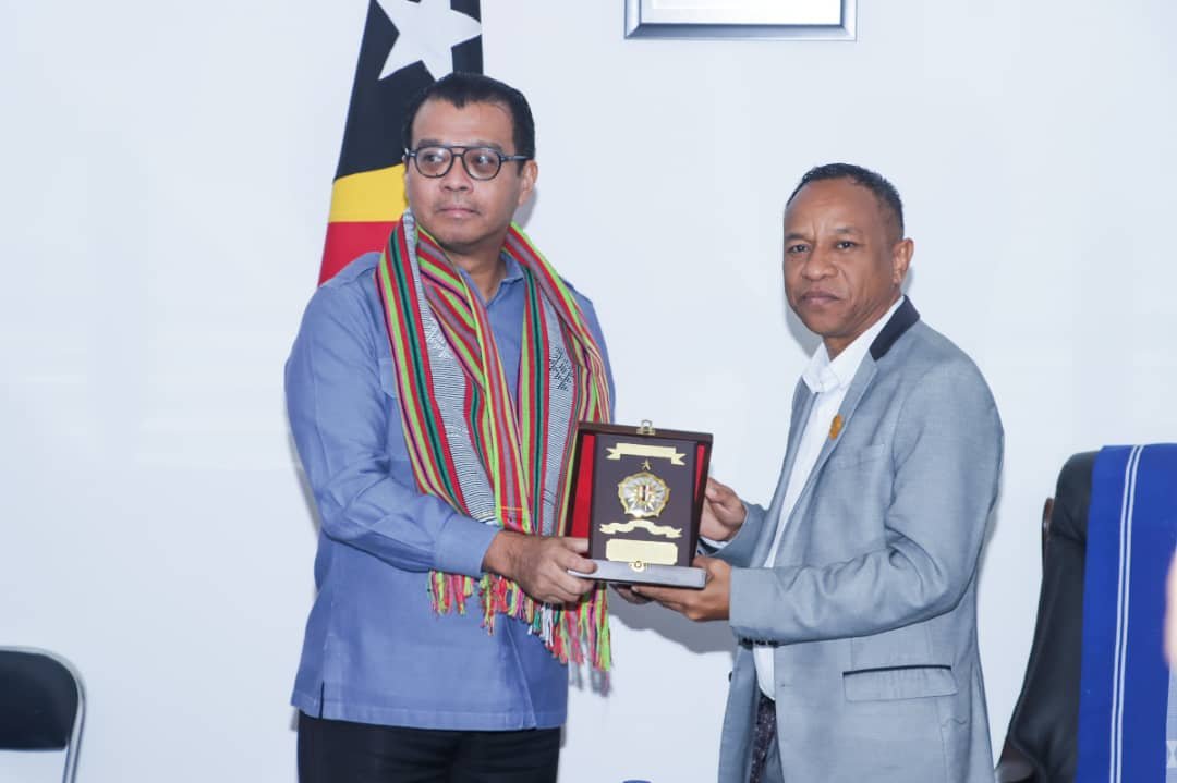 Nino Pereira Diskuti Projeto Koperasaun ho Delegasaun Governador Instituto Rezilensia Indonésia